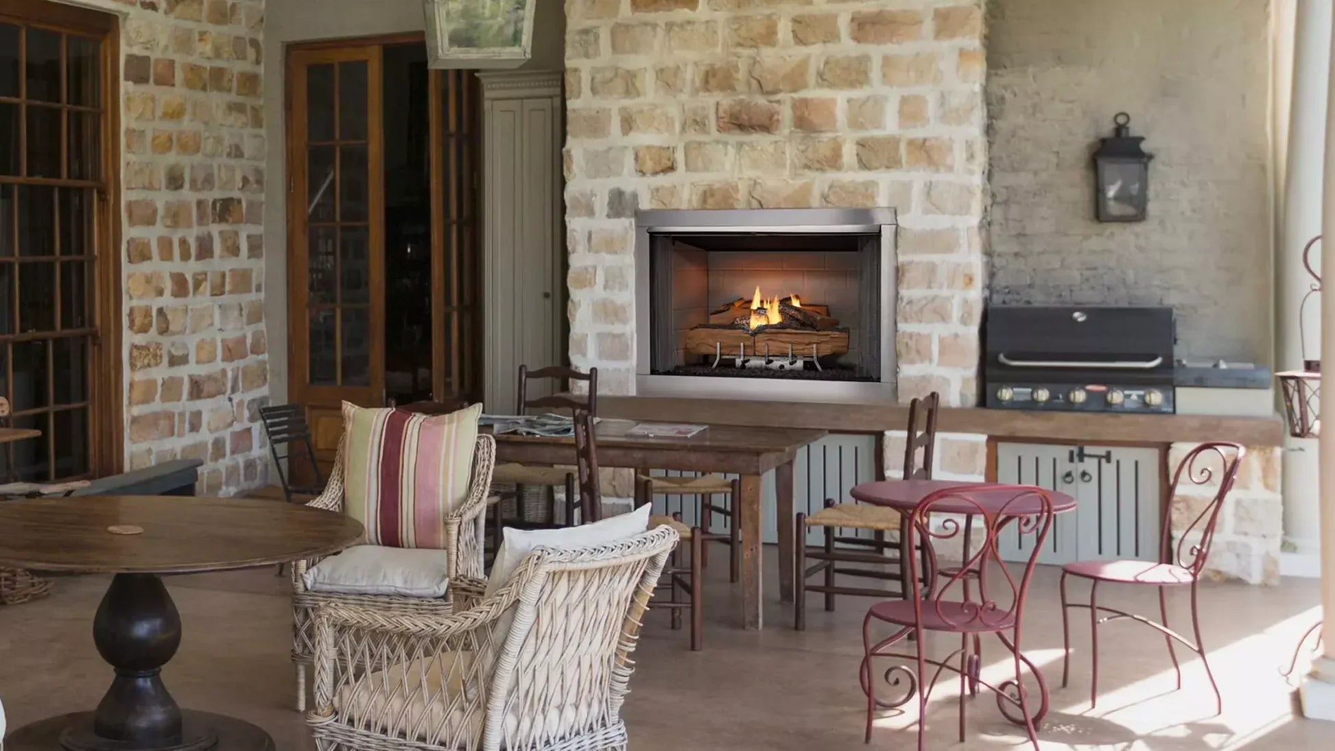 MajesticVesperTraditional36inchOutdoorVentFreeGasFireplaceFireboxVOFB363